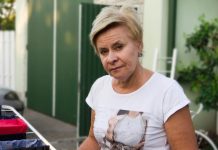 Svekrva mi zabranjuje belu venčanicu,kaže nisam čista: Pred svekrom mi podigla suknju da ga uveri, a onda sam je zgazila