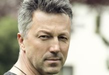 Ostavila muža i 2 dece zbog mene i više nikad nije pitala za njih: Otkako sam postao moćan radim joj šok stvari iz leđa