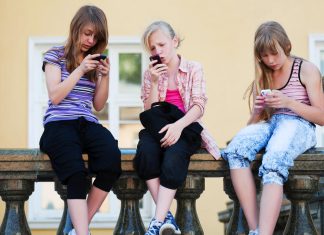 Zašto deca ne uče, teško podnose dosadu i ne mogu da čekaju: Vikrotija kaže da na ovih 5 načina to možete promeniti sada