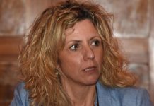 Poredila sam se 20 godina sa ženom zbog koje me muž ostavio s 2 dece i uzeo novac: Nakon susreta s njom sve se primenilo