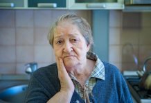 “Sve sam uložila u ćerku, a ona danas gleda kako me zet ponižava: Kuvam im i čistim, a za njihov sto ne smem sesti”