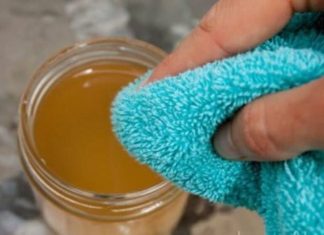 ZABORAVITE NA BRADAVICE I MLADEŽE JEDNOM ZA SVAGDA: Najjeftiniji i najefikasniji lijek koji svako ima u špajzu!