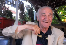 Ovo je je unuk Bate Živojinovića: Nosi dedino ime, izgleda kao maneken, a bavi se naukom FOTO