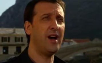 Naš pevač varao ženu 10 godina, dobio vanbračnog sina, pa je ostavio: Brak je trajao samo zbog dece, a onda je sve puklo