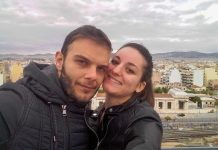 1998. godine dobio je prvi mobilni telefon i poslao je nasumičnu poruku: Ni slutio nije da će mu se javiti baš ona