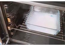 Stavite unutra i SAMO uključite rernu. Najgora prljavština će se sama skinuti!