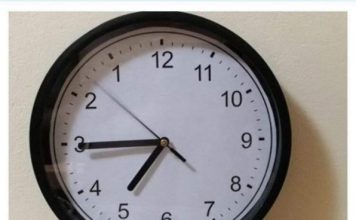 SAT NIKAKO NE SMIJETE DRŽATI NA OVOM MJESTU U KUĆI: Mnogi to ne znaju, a priziva NESREĆU!