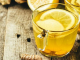 KAŽU DA “DIŽE IZ MRTVIH”: Napitak od kurkume, limuna i meda za imunitet