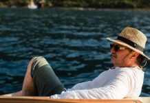 Muzičar ima kuću na moru skrivenu u zelenilu: Da bi došli do nje morate da pređete 120 stepenika, a evo šta kažu komšije