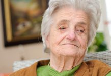 “Ćerki sam kupila stan, živela je ko carica, a sad beži od mene: Rak mi nije teško pao kao ono što mi je uradila posle”