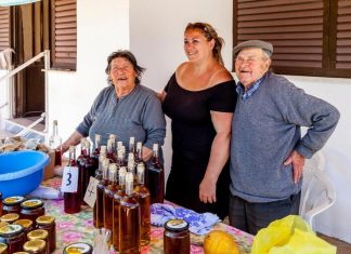 Kad su mu rekli da ima rak, preselio se na ovo ostrvo: Uprkos crnim prognozama živeo još 35 god, 1 stvar radio svaki dan
