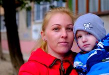 Znaju li majke kako se teško izboriti sa detetom koje stalno plače: Ja nisam umela kako je trebalo i kajaću se ceo život