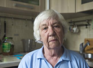 Slavica iz Nemačke došla na svadbu u Valjevo, pa se obrukala: “Kad su otvarali koverte sa novcem, u zemlju sam propala”