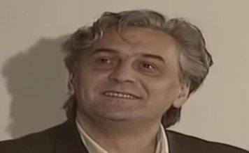 Brutalno zgodan, popularan i uspešan, a niko ne zna da je sin Danila Lazovića: Nakon sahrane oca rasplakao sve postupkom