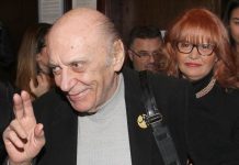 Tozovac je za vanbračne sinove govorio da ih je slučajno dobio: U šemi bio sa učesnicom rijalitija, a u 84. pred oltar odveo 20 godina mlađu