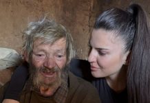 Rođena s 24 prsta, trpela je veliku bol zbog ismevanja, a onda je u 16. godini svu tugu pretvorila u moć: Sad studira 2 fakulteta i cela Srbija plače zbog nje