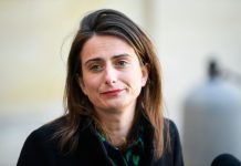 Svekrva me nije podnosila i zahtevala je DNK za unuka: Kad su stigli rezultati skamenila se od šoka, isplivala je njena najveća tajna