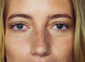 Kako da dostojanstveno odgovorite ljudima kada vas uvrede: Psiholog kaže da postoje 2 načina