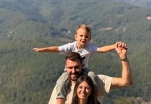 Supruga Marka Gudurića je prava lepotica: Sa košarkašem je u dobru i zlu, a sada su se svi raznežili zbog ove fotografije