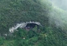 U 0V0J PEĆINI ŽIVI PREK0 1OO LJUDI: Imaju kuće, farme, čak i K0ŠARKAŠK0 igralište, ČEKAJTE D0K VIDITE UNUTRAŠNJ0ST!