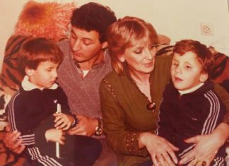 SUDBINA JE TAKO HTELA: Saša i Dejan Matić nisu rođeni slepi, greška JEDNE osobe koštala ih je vida