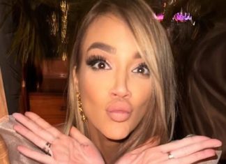 Pevačica kad je upoznala muža nije mogla očima da ga vidi, pa s njim dobila dvoje dece za godinu dana: Imali najlepši brak, a vest o razvodu šokirala javnost