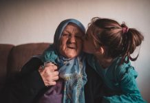 Ifeta je počela da slavi Svetog Petra, a sve na nagovor Stane: “Kad krenem u crkvu, svi znaju – a svi ćute, muka je to”