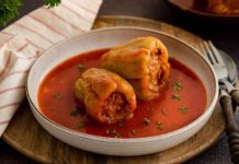 Nikad ne pravite punjene paprike bez ovog sastojka: Razlika je ogromna, obogatit će im okus