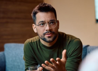 Kad se Marku vratio vid, sakrio je od voljenih u želji da posmatra kako se ponašaju: Ni slutio nije šta će otkriti o supruzi, pozvao policiju i otišao sa decom