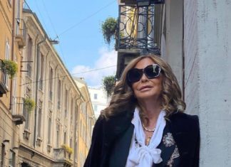 Šta žena starija od 60 godina treba da ima u svom ormaru da ne bi izgledala staromodno: Osnovno modno pravilo