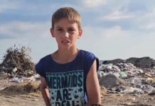 “Mama me ostavila na stanici kad sam imao 5 godina” Potresna priča malog Dušana rasplakala državu: Umjesto doručka sanja hljeb, živi u šupi bez struje