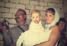 “Svekrva je zahtevala da uradimo DNK test za sina jer je ličio na komšiju, a ne na oca: Kad su stigli rezultati, zanemela je od šoka”