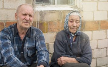 4 stvari koje odraslom detetu ne treba tolerisati: Nije ono rodilo vas, već ste vi rodili njega