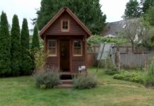 Žena je napravila kuću od 8 kvadrata i iskoristila svaki milimetar: Nećete verovati kako izgleda unutrašnjost