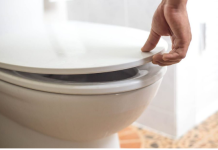 Zašto ne biste trebali ostavljati poklopac WC školjke otvoren – zapamtite doživotno