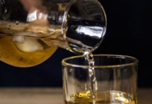 Najbolji čistač jetre: Samo gutljaj ujutro na prazan želudac i creva će raditi kao sat, zaboravićete na loše varenje