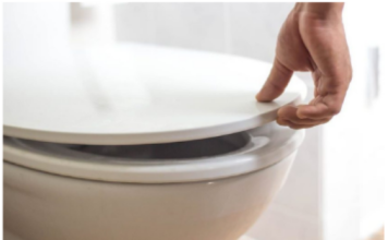 Zašto ne biste trebali ostavljati poklopac WC školjke otvoren – zapamtite doživotno