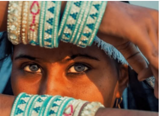 INDIJSKI ASTROLOG PROGNOZIRA: Ovi znaci u NOVEMBRU skidaju PROKLETSTVO koje ih je godinama pratilo, briše se LOŠA KARMA, a evo da li ste i vi među njima