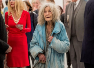 Pustio sam beskućnicu u moju galeriju, koju su većina ljudi ignorisali. Prišla je jednoj od slika i tiho rekla: „Ovo je moje.“