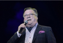 Halid je pred poslednji koncert primio infuziju i jedva stajao na nogama: Reči koje je uputio publici kidaju dušu