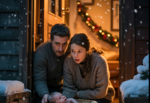 Na Badnje veče pronašli su bebu ostavljenu u snegu: 10 godina kasnije, na ista vrata zakucala je žena koja tvrdi da je njena majka.