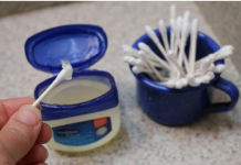 Vazelin trenutno najtraženija krema na svijetu zbog trika koji su žene otkrile