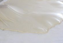 Kako da kora za pitu bude tanka, a u isto vrijeme i elastična? Tajna nije u brašnu, već u 1 stvari