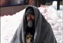 Pomogla sam čovjeku na ulici, a zauzvrat dobila nešto neočekivano