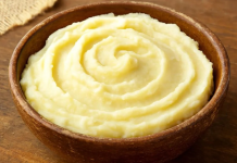 Sipajte čašu ovoga u pire krompir umjesto mlijeka: Toliko je ukusan da vam meso neće ni trebati