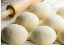 Samo dodajte ovo u brašno: Tijesto raste kao iz vode, a pecivo ostaje mekano 5 dana