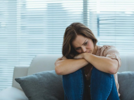 Duboko nesretnu ženu je lako prepoznati, samo obratite pažnju na ovih 6 stvari i sve će vam biti jasno