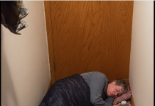 Platili smo porodični odmor, a onda sam vidjela gdje je spavala moja majka