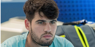 Karlos Alkaraz zarađuje milione, a živi u malom stanu sa roditeljima: Mušema na stolu i baštenske stolice u dnevnom boravku privlače pažnju, a evo gde spava