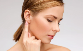 Šta znači ako vam “zvoni” u uhu: Vjeruje se da svaka strana nosi dobre i loše vijesti